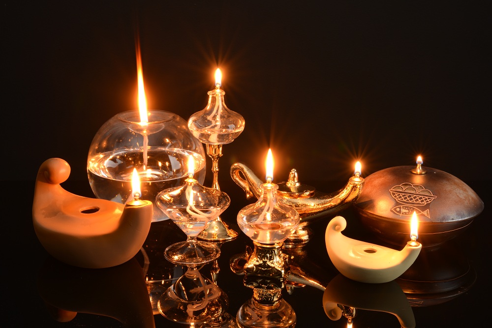 Oil lamps