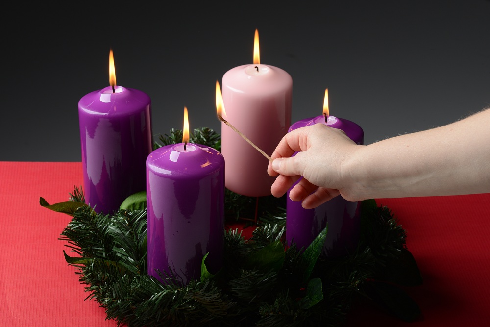 An ornament that cannot be missed in every home: the Advent Wreath