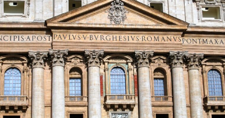 How a Pope is Elected: The Role of the Conclave and the Secrets of the Rite