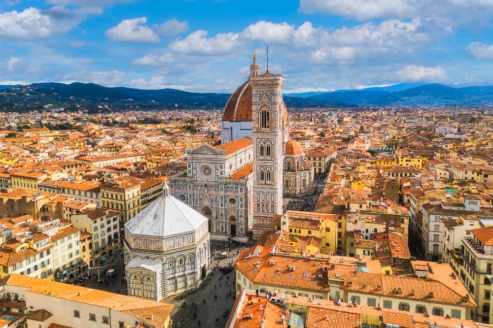 What is the difference between a duomo, a cathedral and a basilica? Let’s clarify
