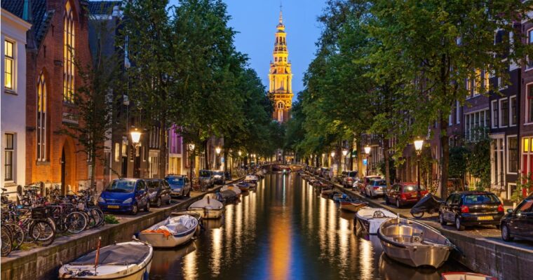 The lady of All Nations: the Amsterdam apparitions