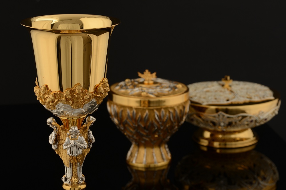 Metal chalice Metal chalice