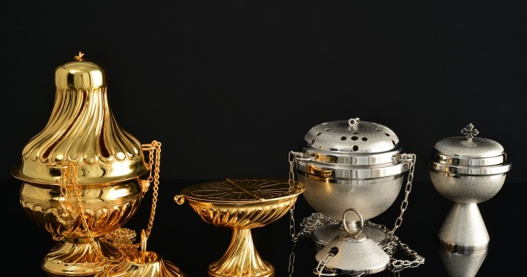 Thuribles in liturgical function