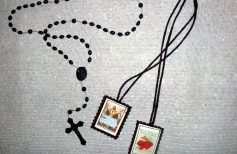 What is the Scapular? What is the Scapular