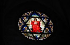 The differences between Judaism and Christianity The differences between Judaism and Christianity