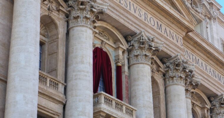 20 curiosities about Pope Francis