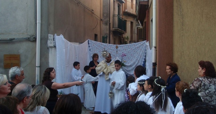 Die Feierlichkeit des Corpus Christi