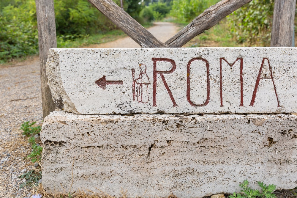 Der Pilgerausweis: Wie man sich für die Jubiläumsveranstaltungen organisiert