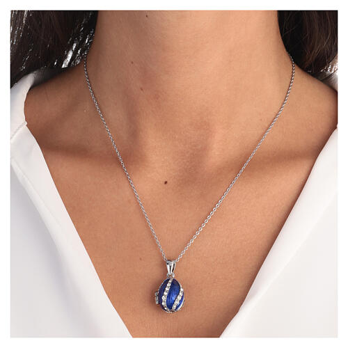 Colgante azul acero inox huevo estilo imperial ruso que se puede abrir