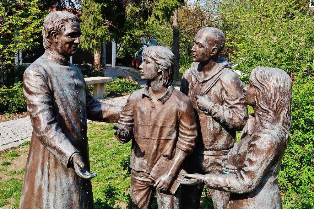 De Don Bosco a Pier Giorgio Frassati: quienes son los santos sociales