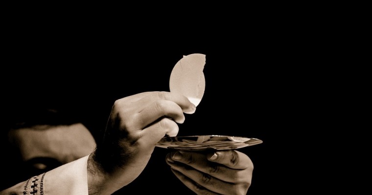 L&rsquo;hostie dans la célébration eucharistique