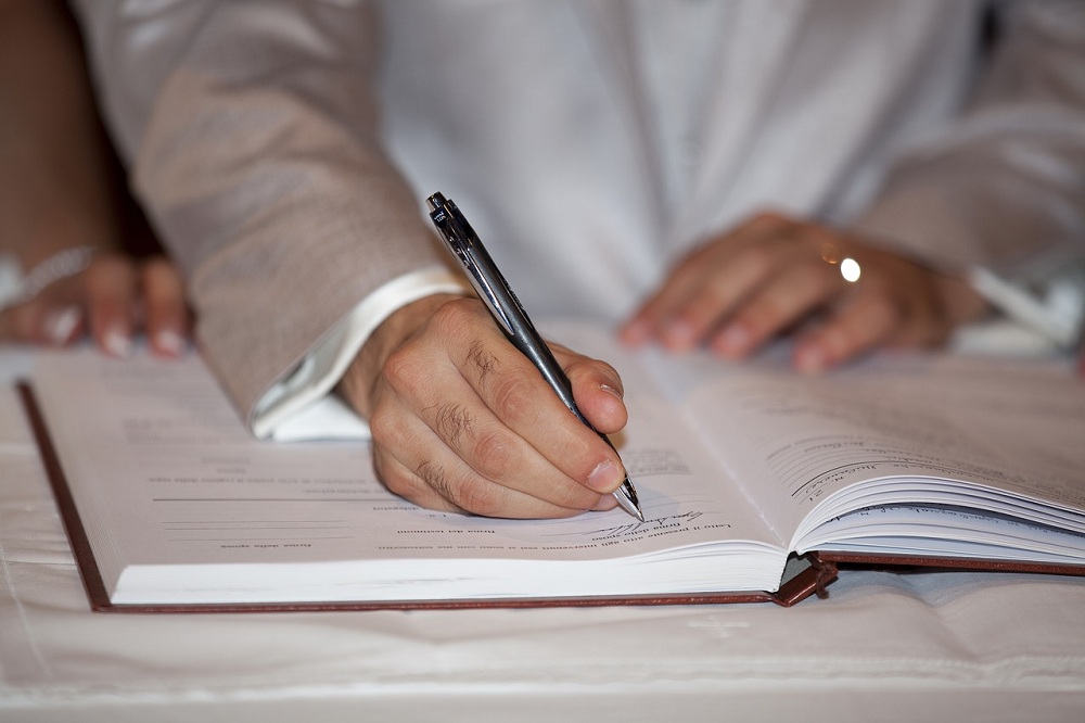 Registres paroissiaux : de quoi s’agit-il et quel est leur fonction