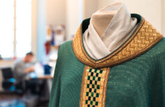 Atelier Sirio: les artistes des vêtements liturgiques