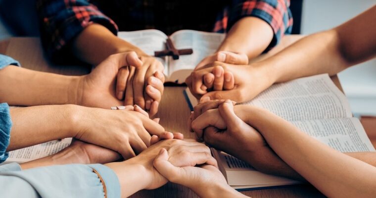 Prière pour la paix: prions ensemble pour un monde meilleur