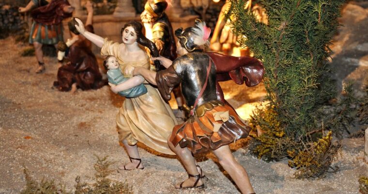 Que célèbre-t-on dans la journée dédiée aux Saints Innocents ?