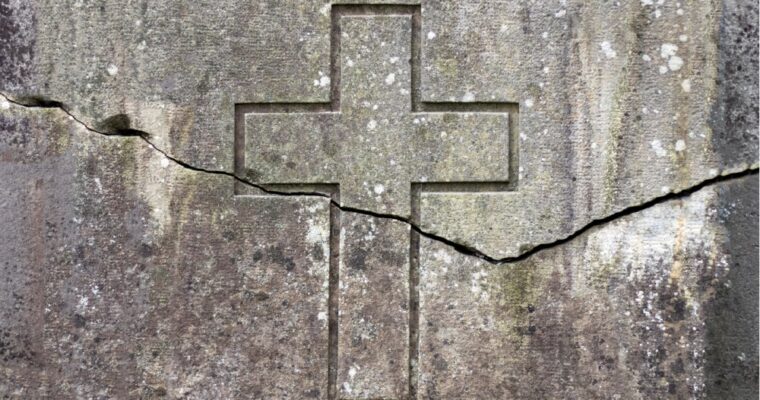 Quelle est la différence entre athéisme et agnosticisme ?