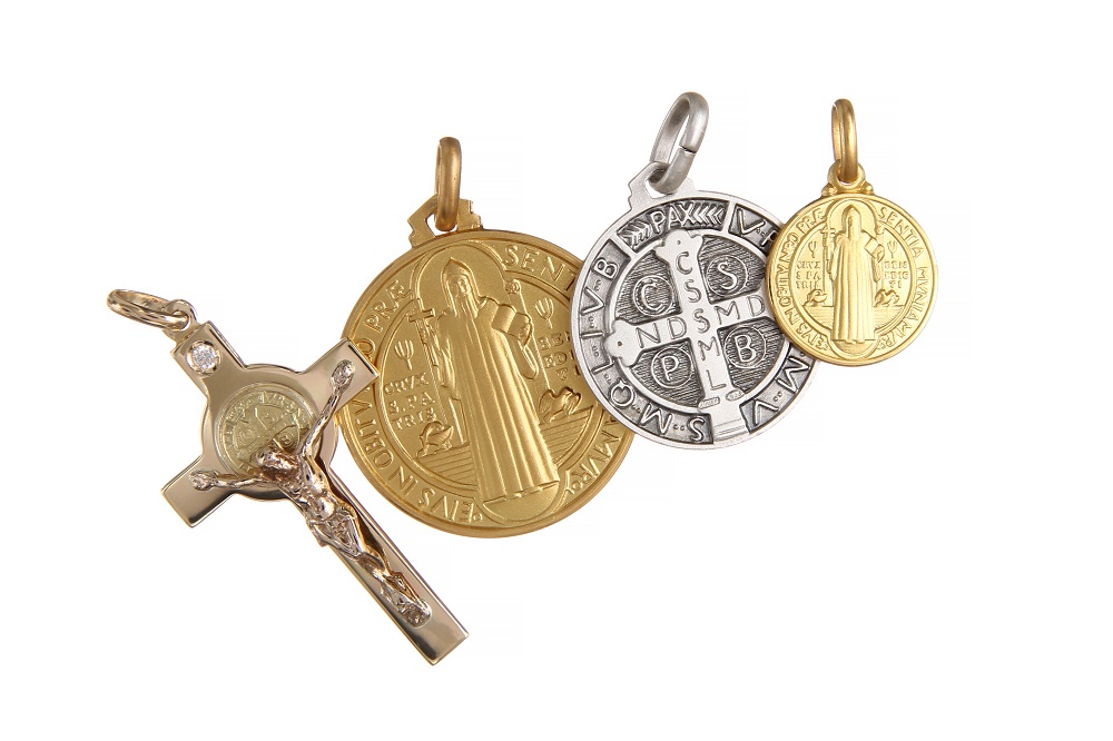 Medaglia di San Benedetto Medaglia di San Benedetto