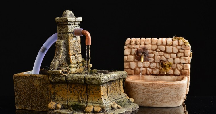 La pompa d’acqua per presepe: come sceglierla e come utilizzarla