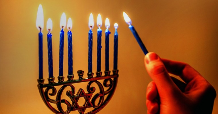 La Menorah: storia e significato del candelabro ebraico