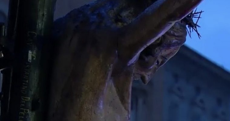 Il Crocifisso Miracoloso: il crocifisso che salvò dalla peste