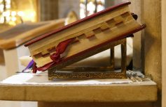 Messale Romano, la nuova edizione tra tradizione e innovazione Messale romano