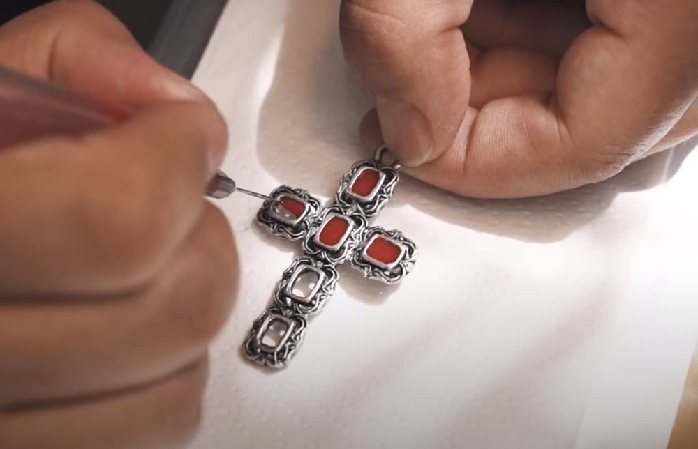 Gioielli religiosi in esclusiva per Holyart