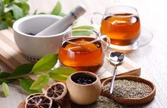 Integratori naturali e tisane per tornare in forma dopo le feste integratori e tisane