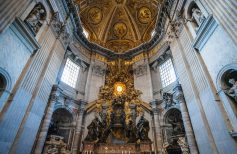 La Cattedra di San Pietro: il significato dell’opera e le origini della festa cattedra di san pietro