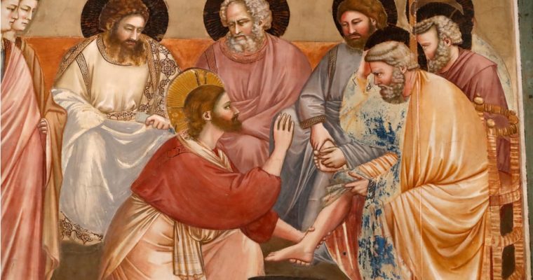 La lavanda dei piedi, il gesto simbolo dell’amore di Dio