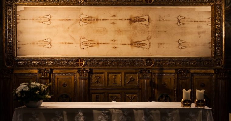 La Sacra Sindone: cosa sappiamo fino a oggi