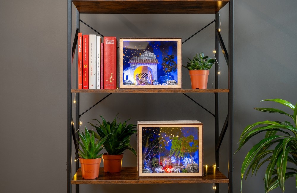 book nook con nativity box