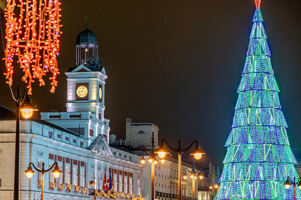albero di natale puerta del sol