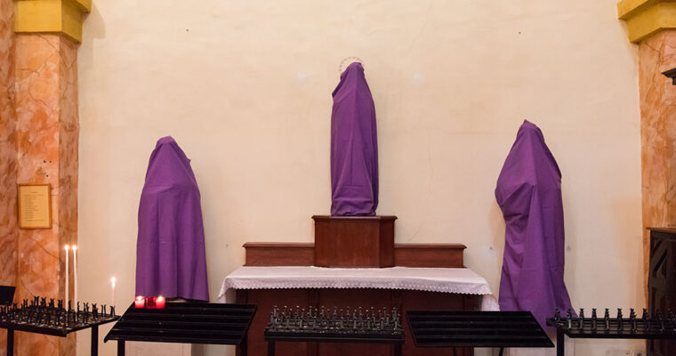 “Velatio” un rito antico nei giorni della Passione di Cristo