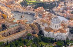 L'anno dei tre papi: l'incredibile estate del 1978 anno dei tre papi