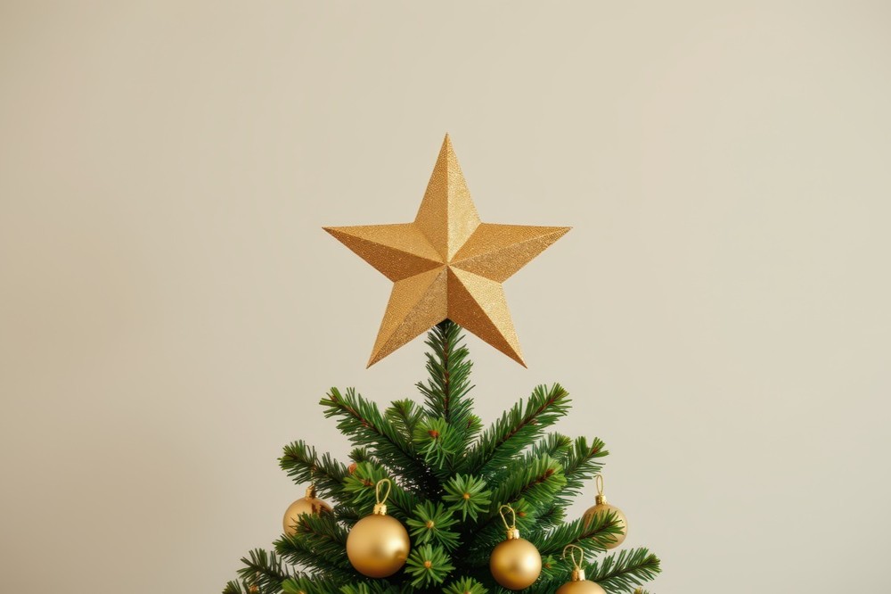 Come scegliere il puntale perfetto per l’albero di Natale