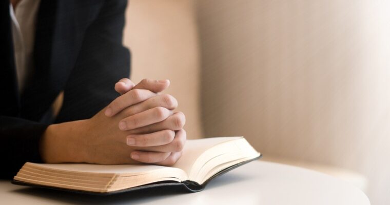 Quali sono gli effetti della preghiera sul cervello?