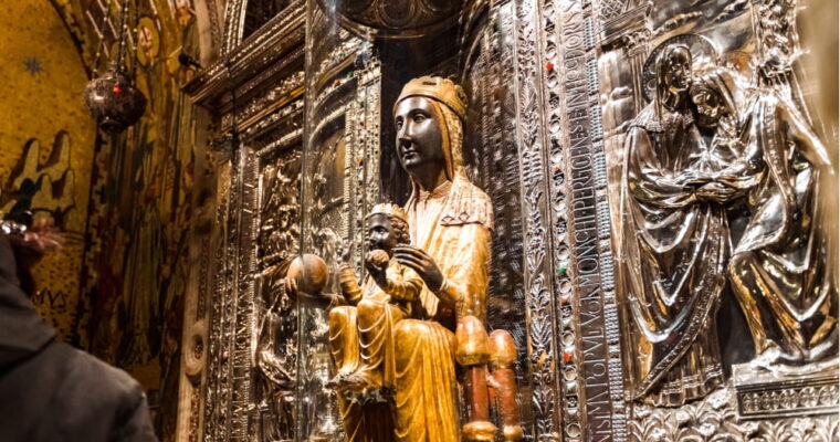 La Madonna di Montserrat: la “Moreneta” che veglia sulla Catalogna