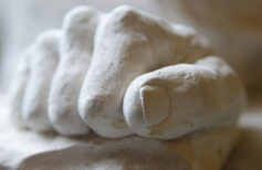 Rzezby sakralne z gipsu