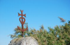 Cruz de Camargue