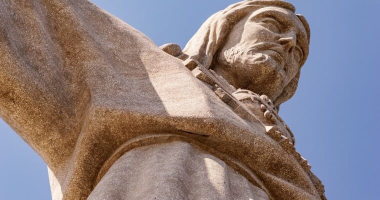 Do Cristo do Rio ao Cristo do Abismo: as estátuas de Cristo no mundo