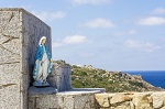 Santa Maria a Mare Maria encontrada à deriva numa praia