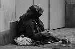 Dar esmolas é caridade